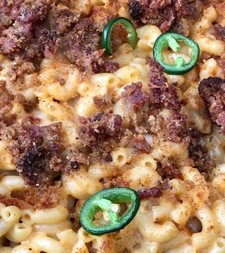 Smoky Skillet Bacon Mac & Cheese